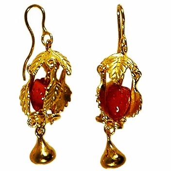finejewelry earrings gold coral strawberries nature organic leaves garden love sweet instajewels instagood picoftheday instamood fruit atelier