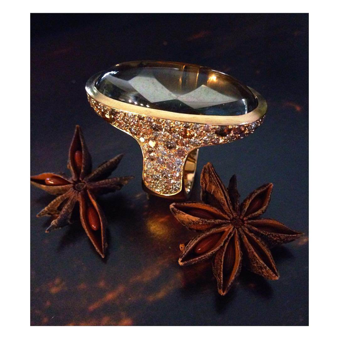 ring gold gemstone diamond sparkle glamour luxury oneofakind atelier horizont cool elegance love my craft haveaniceday instagood picoftheday