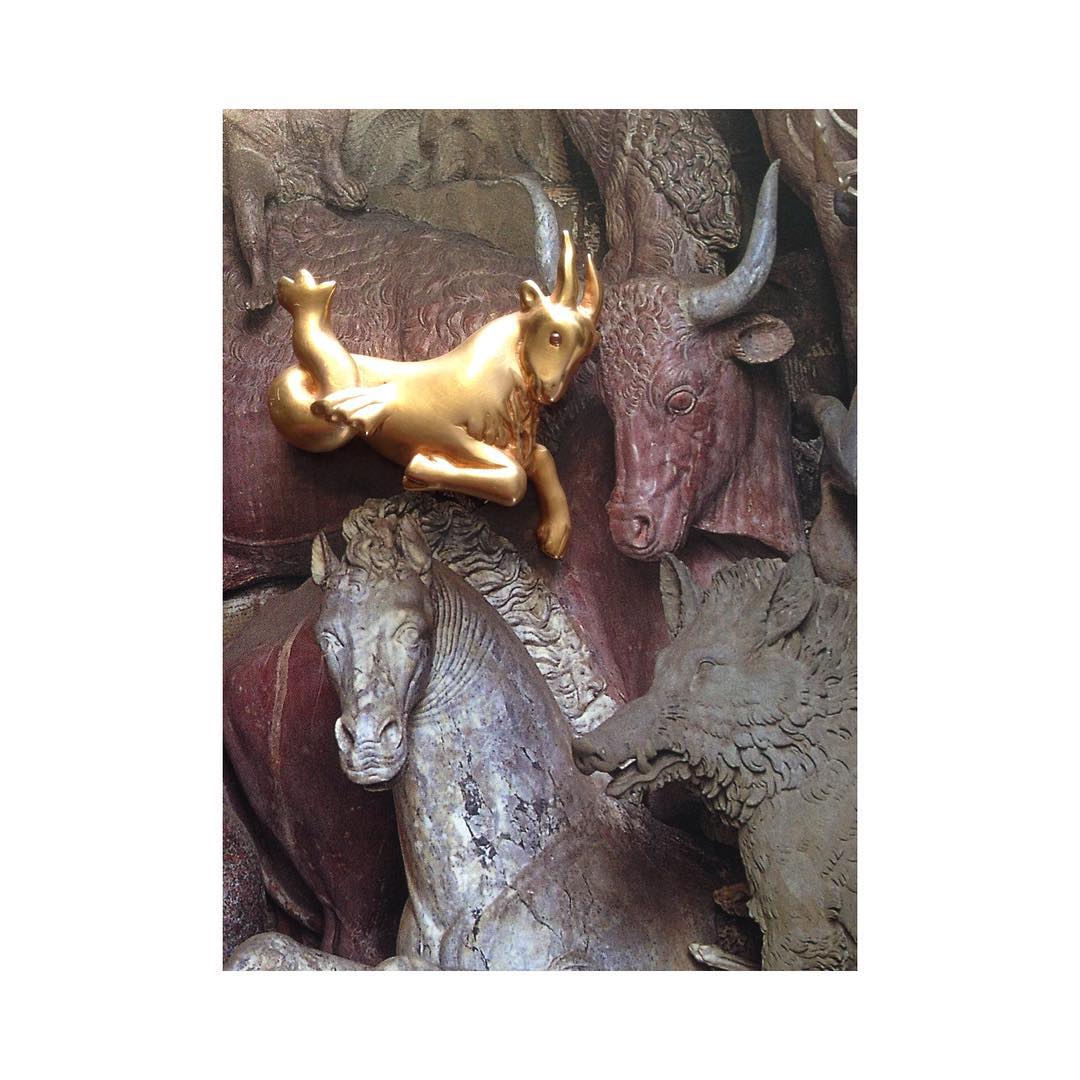 finejewelry pendant gold goatfish horoscope  stars animals oneofakind atelier munich custommade sculpture artsy instajewelery instaart instagood picoftheday haveaniceday