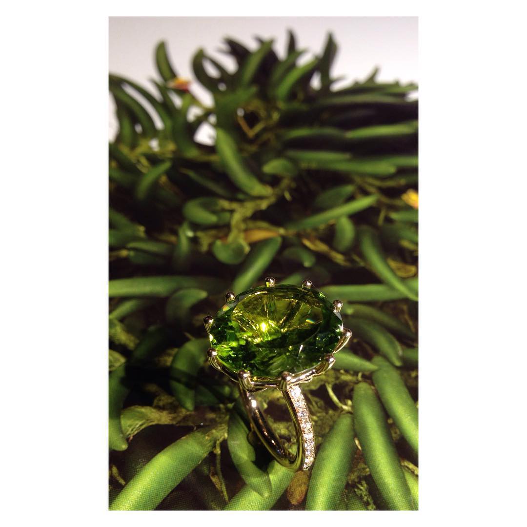 finejewelry ring gold gemstone diamonds vitamins greens beans health goodmood colorful glow atelier munich oneofakind susabeckfinejewellery instagood instajewelry haveaniceday
