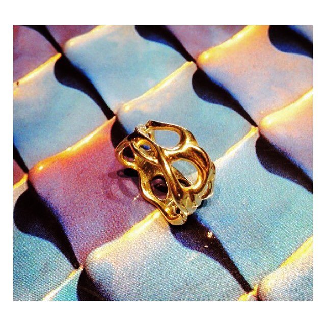 finejewelry ring gold thoughts floating branchy filigran tiles pastel colorful ceramics casabatlló barcelona atelier munich oneofakind handmade instagood instajewelry haveaniceday