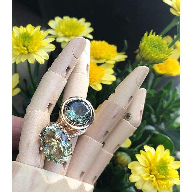 finejewelry rings good rosegold gemstone diamonds flowers garden blossom colorful green yellow sparkling bliss instajewelry jewelry instagood haveaniceday