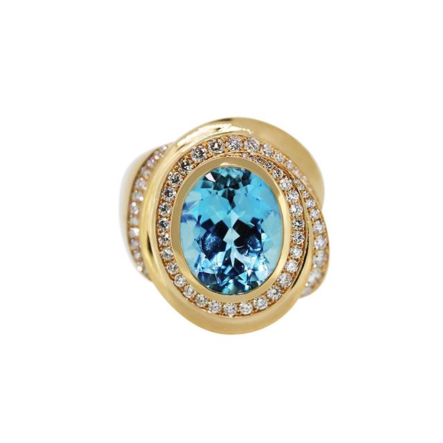 finejewelry ring rosegold diamonds sparkling vibrant pool blue aquamarine modell form handmade no cad oneofakind instajewelry instagood haveaniceday